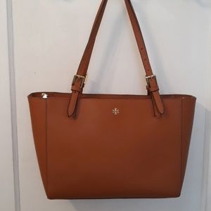 Tory Burch tote